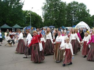 Girls choir from Paide